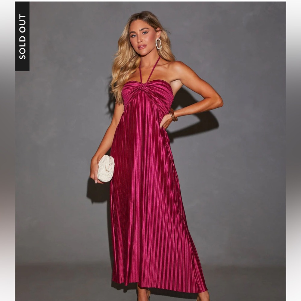 Vici Strapless Pleated Midi Dress in Berry Plum